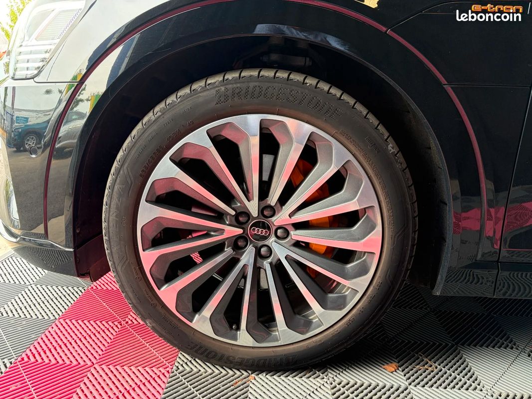 AUDI E-TRON 55 quattro 408 ch Avus Extended / Garantie Batterie 8 ans / Garantie Constructeur 7 ans (image 33)