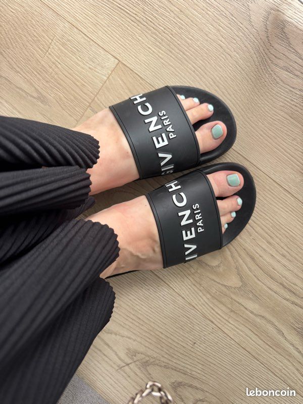 Claquettes Givenchy Chaussures