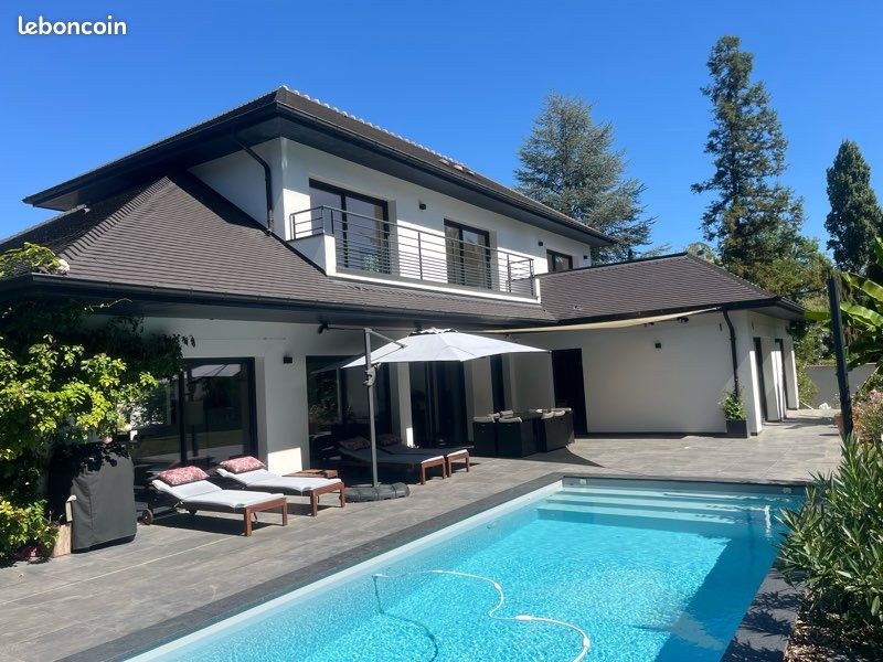 Maison 7 pièces 191 m² · à Santeny · 191 m² · 1 150 000 €