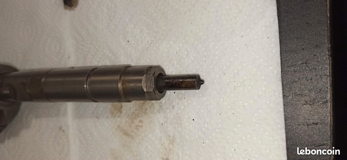 Injecteur BMW N47 N57 (image 3)