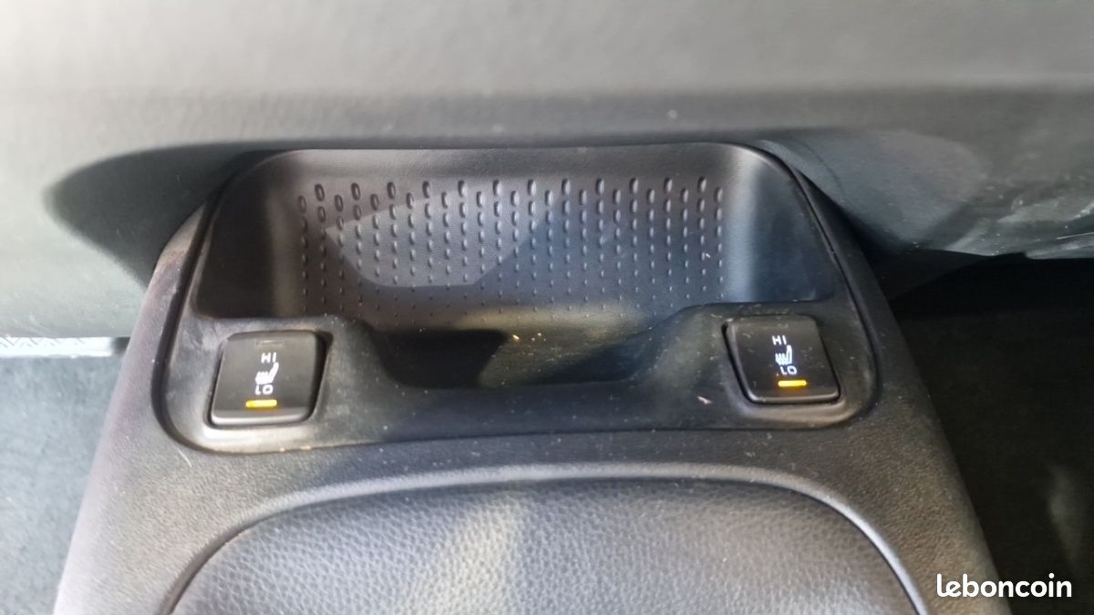 Toyota Corolla PRO HYBRIDE MY20 122H DYNAMIC BUSINESS (image 24)