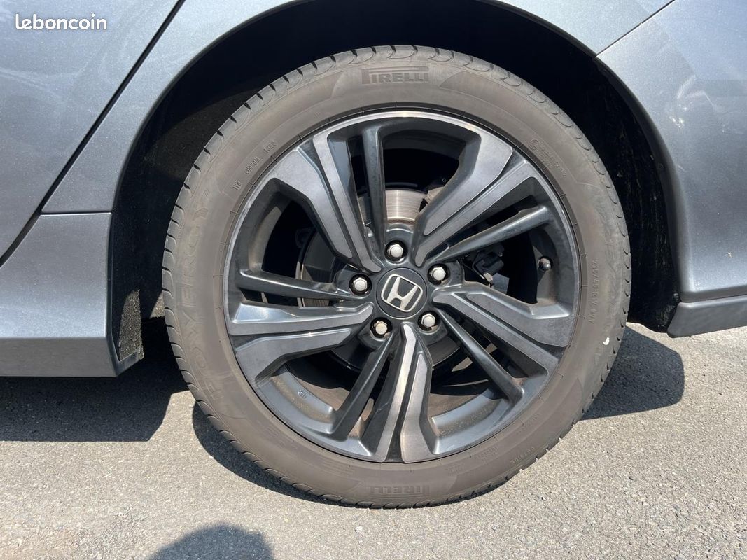 HONDA CIVIC 1.0 i-VTEC 126ch Exclusive (image 23)