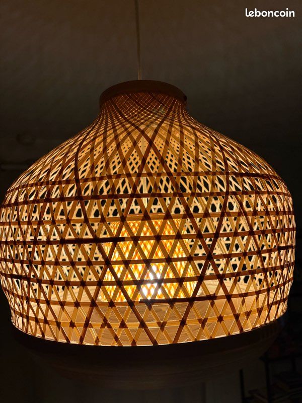 Suspension (image 1)