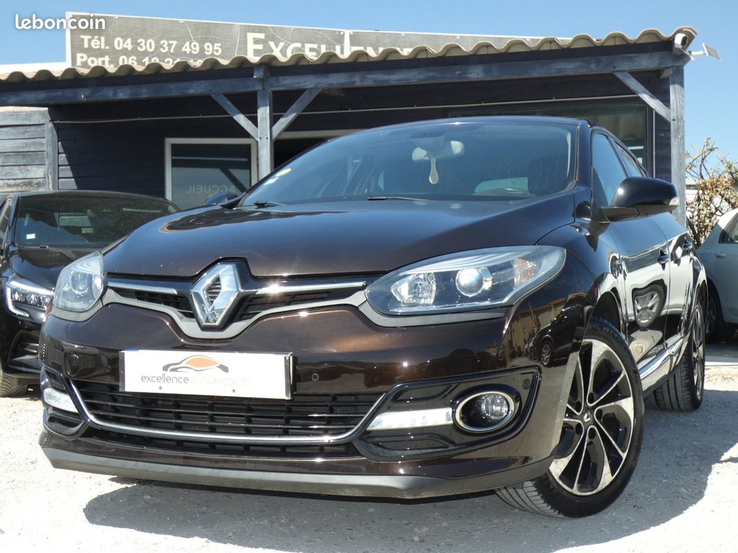 RENAULT MEGANE III BERLINE dCi 110 FAP Energy eco2 Bose (image 1)