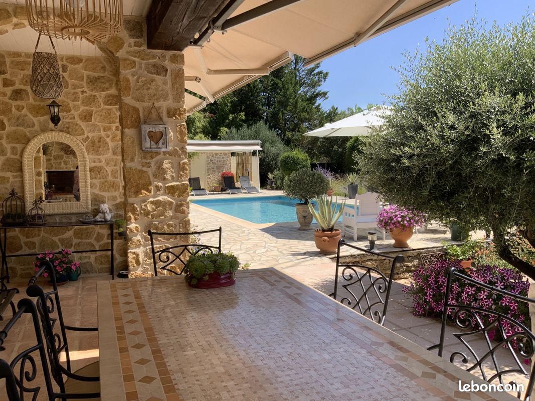Maison 4 pièces 145 m² · à Uzès · 145 m² · 595 000 €