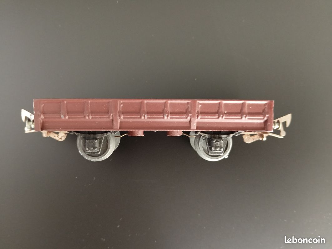Train Wagon N°6615 Wagon Plat à Ranchers à Bogies TP Avec Chargement D Conteneur Calberson Jouef Ho 3022