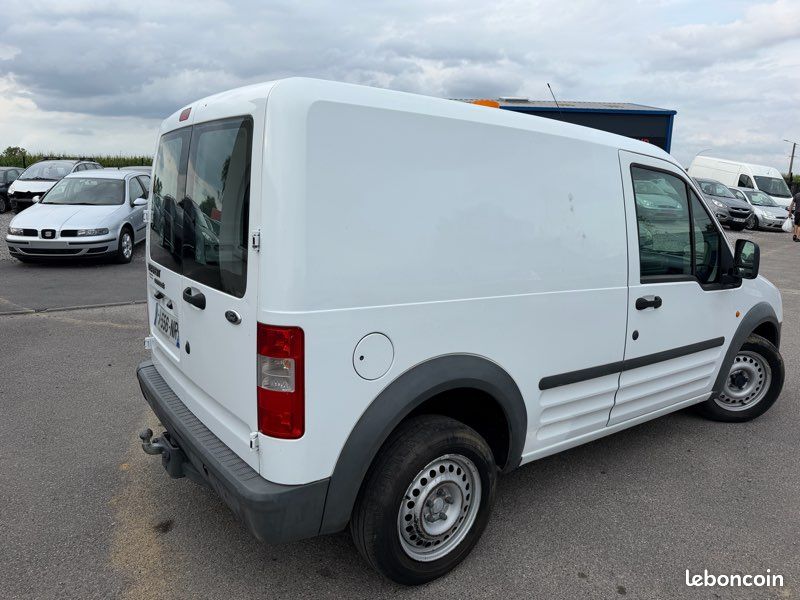 Transit Connect 1.8L/90cv/2008/84900km/Carnet (image 2)