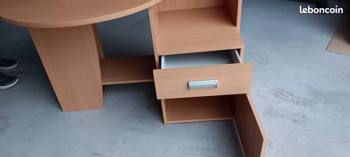 Bureau très bon état (image 2)