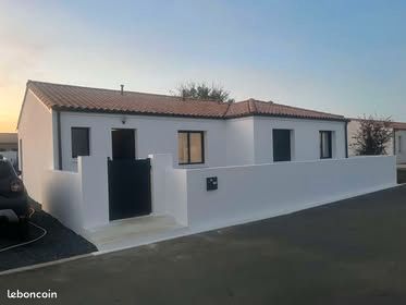 Maison 5 pièces 102 m² · à Viviers-lès-Montagnes · 102 m² · 1 100 €