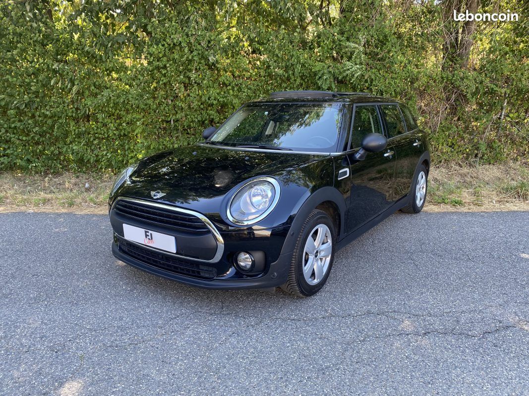 Mini Clubman One D 116ch BVA - Toit ouvrant - Keyless (image 1)
