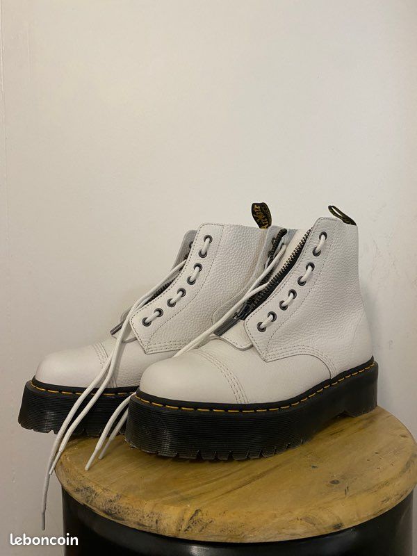 Dr.Martens sinclair blanche taille 43 (image 1)