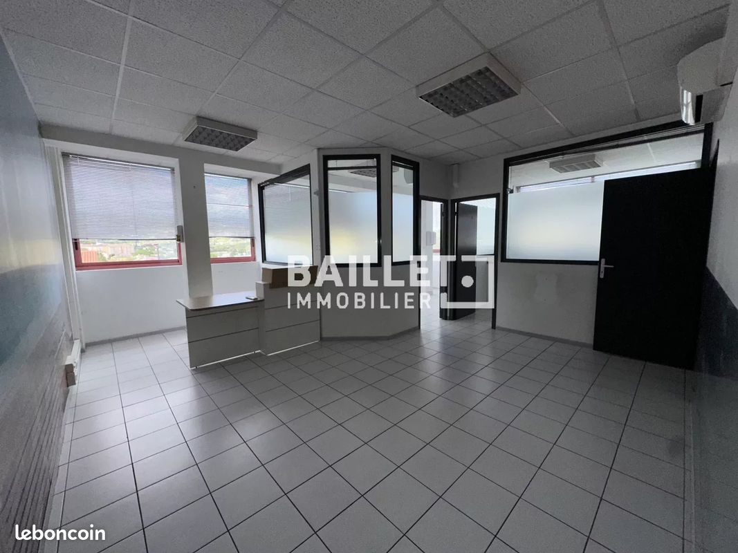 Bureaux 125 m² Grasse (image 2)