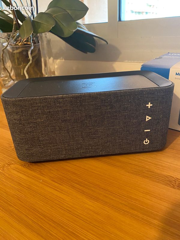 Enceinte chargeur de téléphone (image 2)