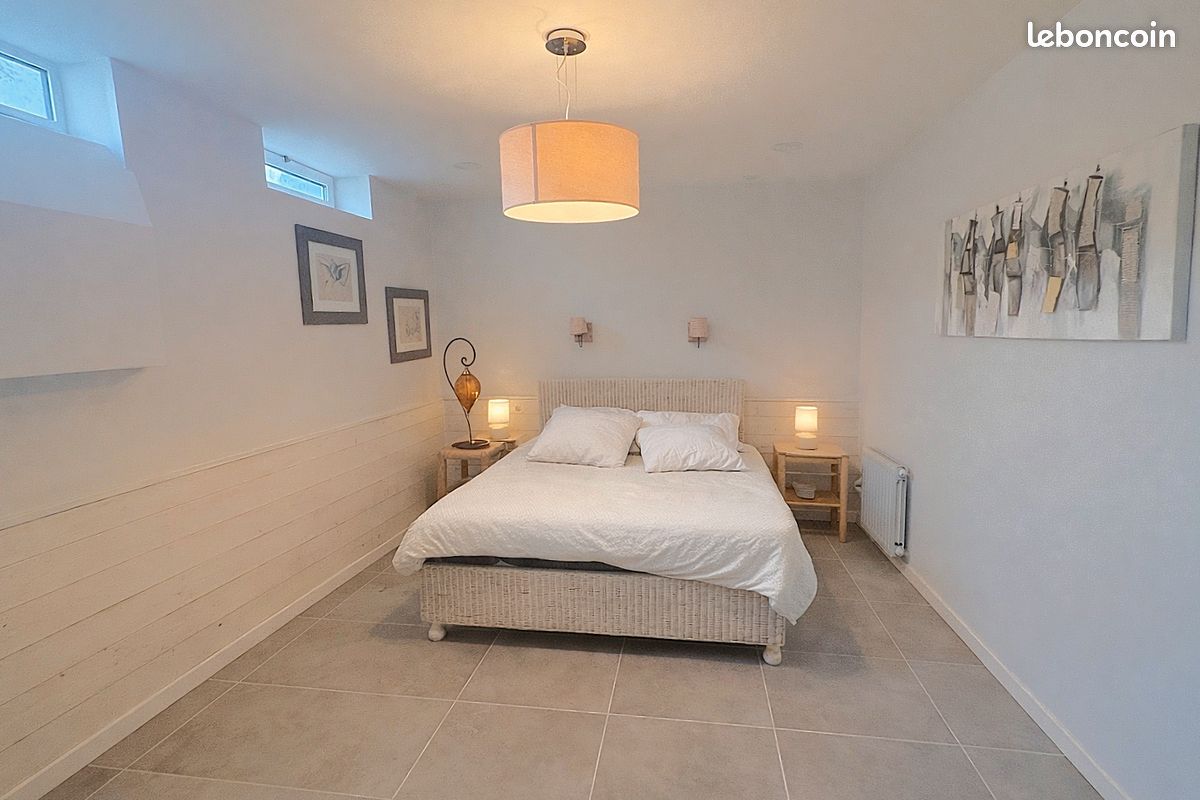 Propriété 6 pièces 220 m² (image 13)