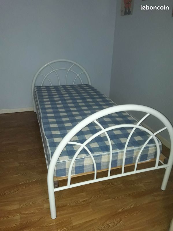 Lit +sommier+matelas (image 1)