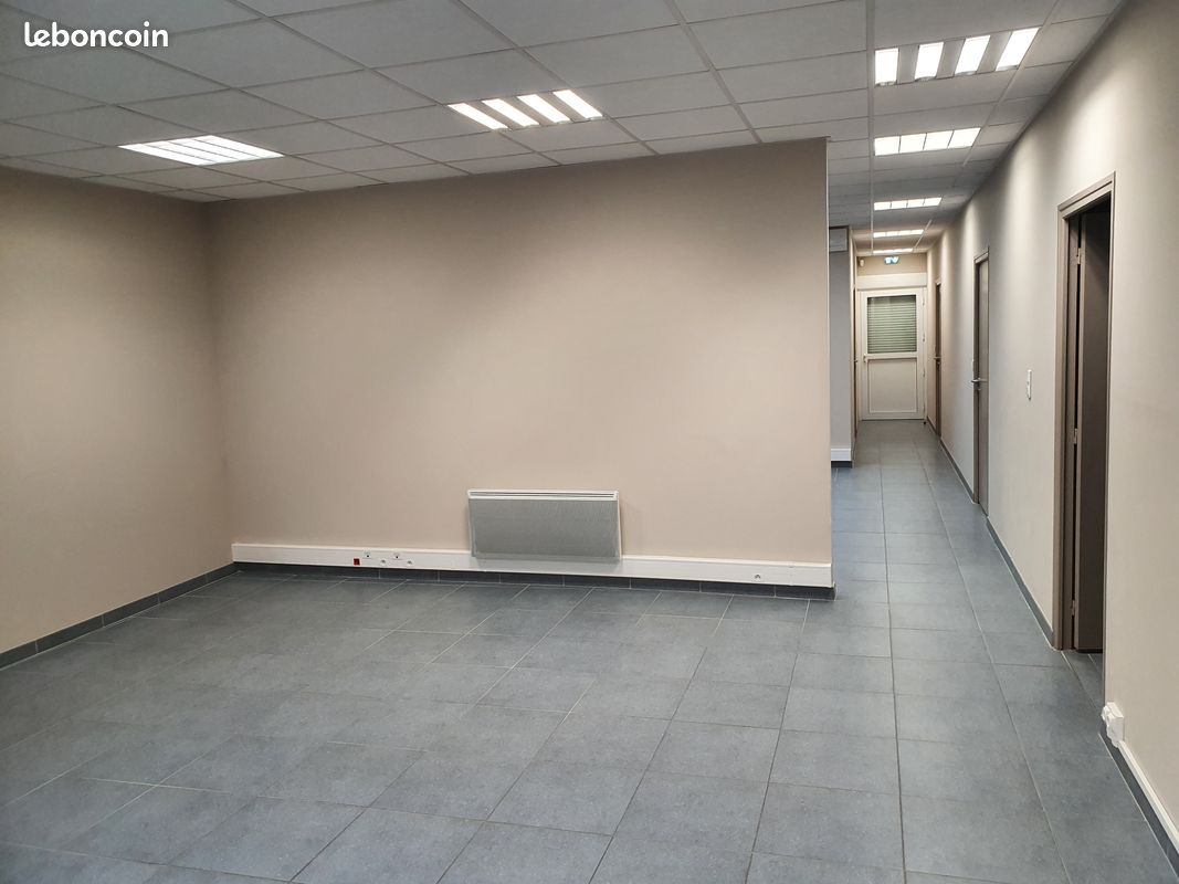 Immeuble 6 pièces 145 m² · à Bohain-en-Vermandois · 145 m² · 125 000 €