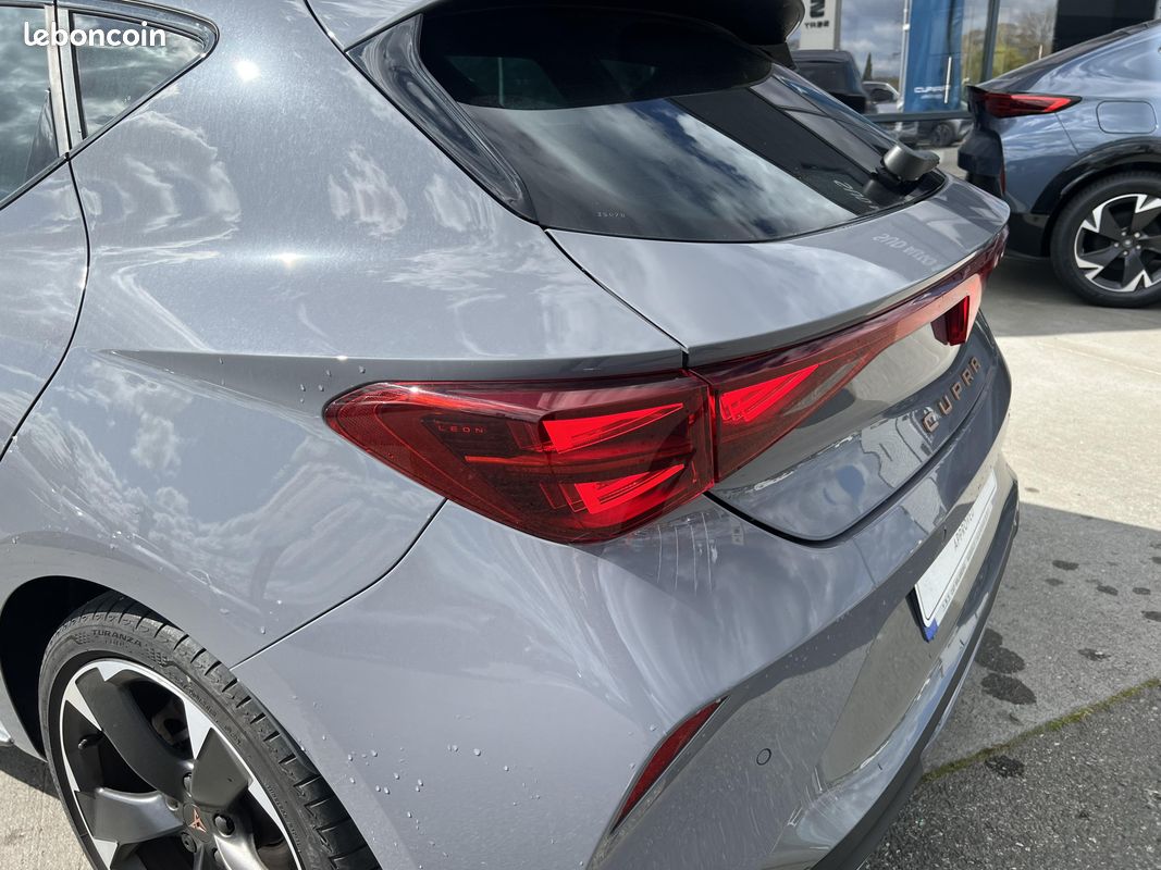 CUPRA Leon 1.5 eTSI Hybrid 150 ch DSG7 V (image 4)