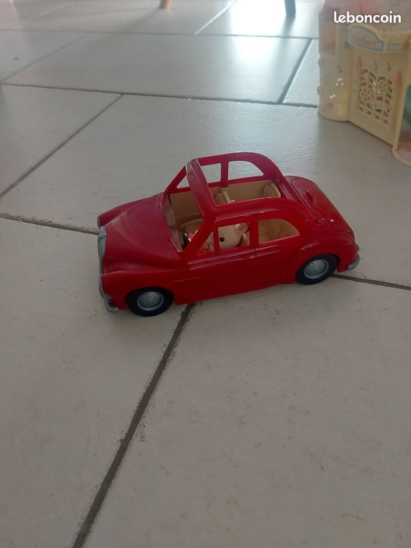 Voiture de la famille sylvanian (image 2)