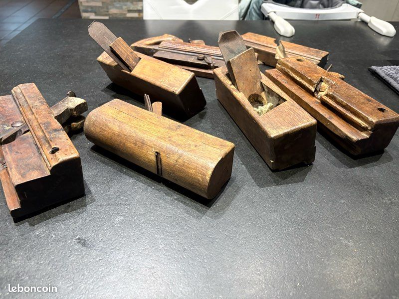 Rabots à bois anciens (image 2)