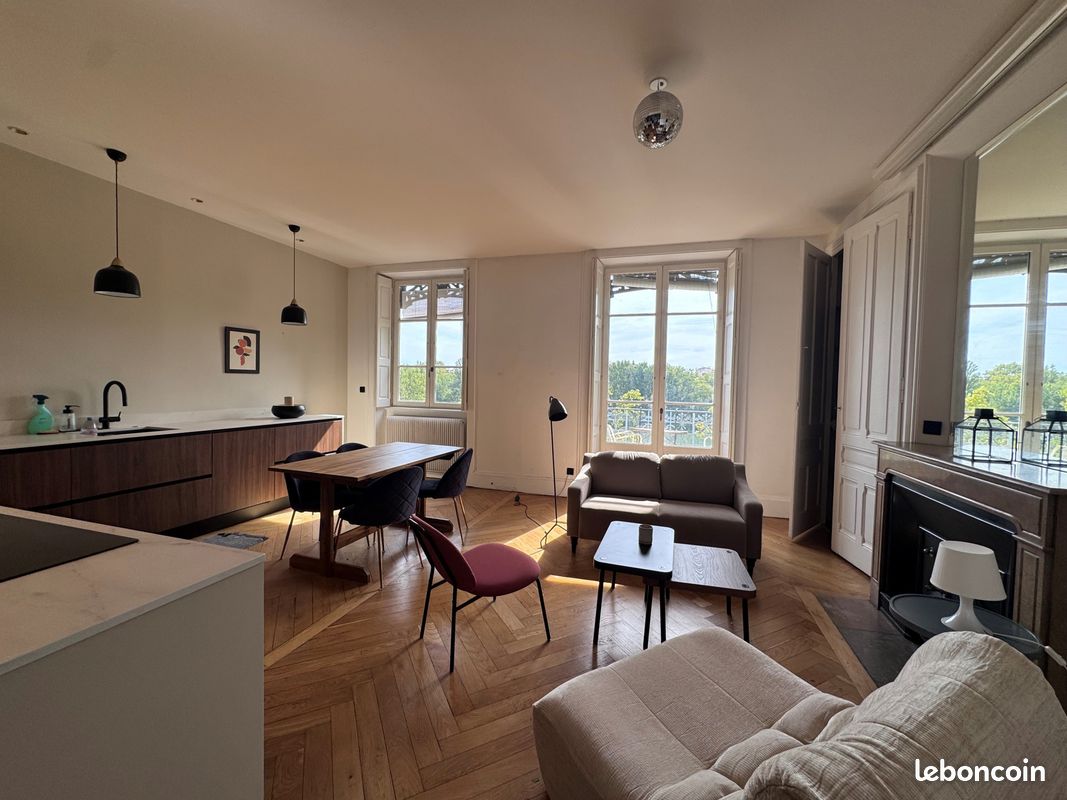 Appartement 3 pièces 94 m² · à Lyon · 94 m² · 1 690 €/mois