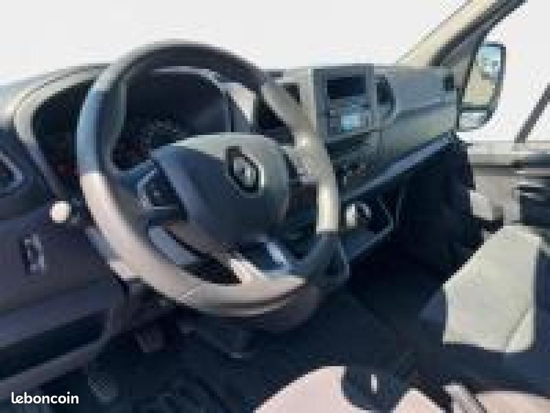 Renault Master Fg F3500 L2H2 2.3 Blue dCi 135ch Confort Euro6E (image 15)