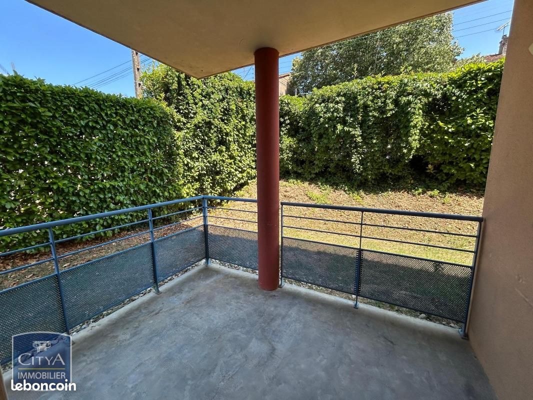 Appartement 3 pièces 57 m² · à Saint-Juéry · 57 m² · 588 €