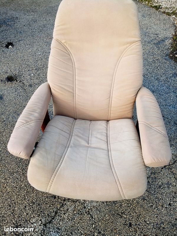 Petit fauteuil steerlees ancien (image 1)