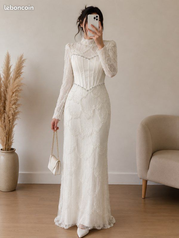 Robe (image 1)