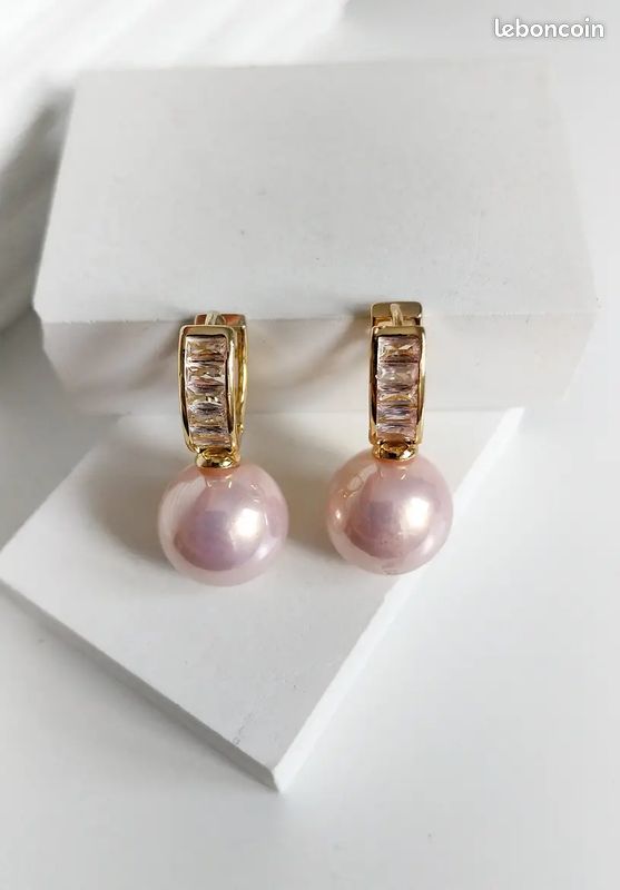 Jolie boucle d'oreille créoles (image 3)