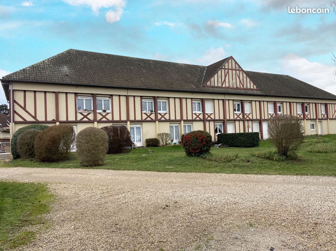 Appartement 3 pièces 70 m² · à Vaux-sur-Eure · 70 m² · 600 €