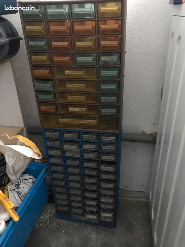 Boîtes à tiroirs pour vis et petits outils (image 1)