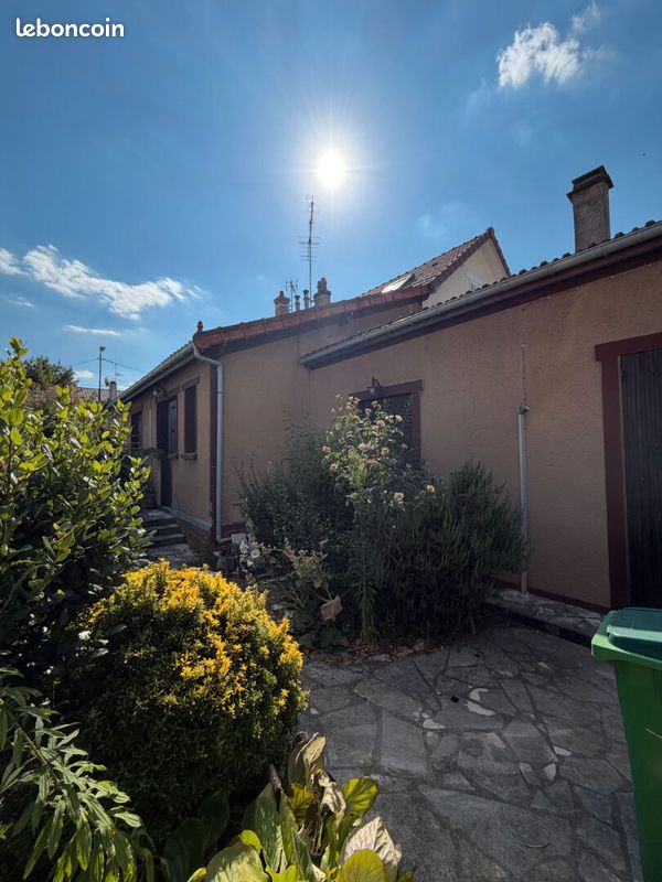 Maison 5 pièces 89 m² · à Les Pavillons-sous-Bois · 89 m² · 235 000 €