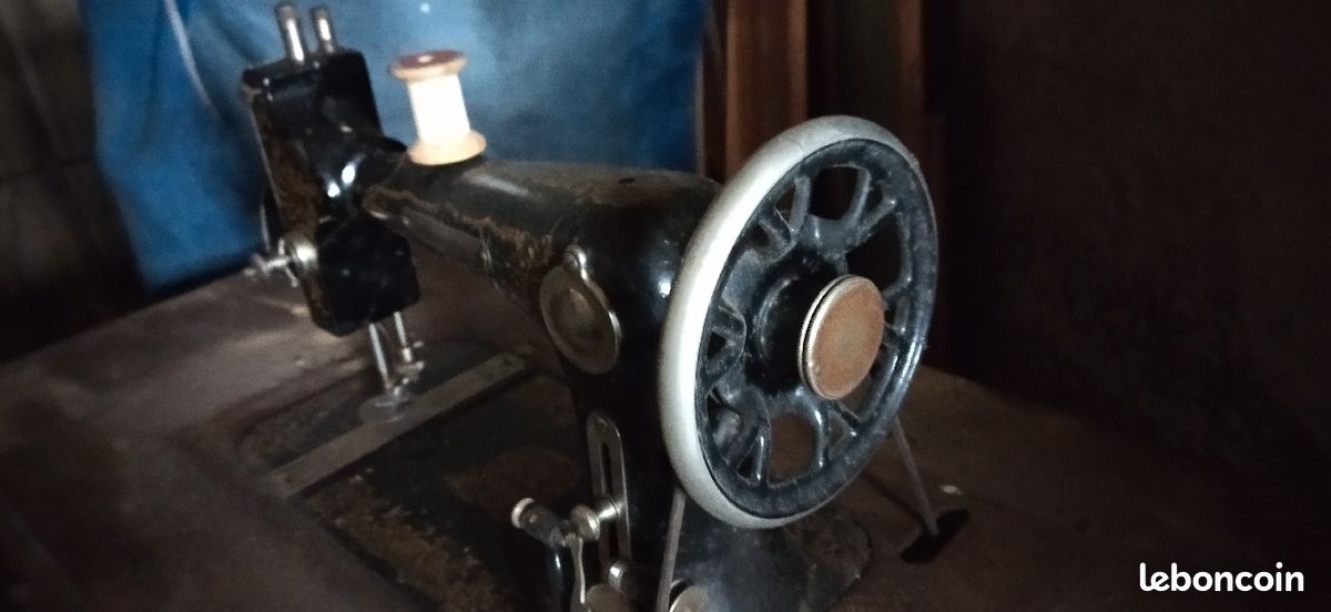 Machine a coudre NEVA (image 4)