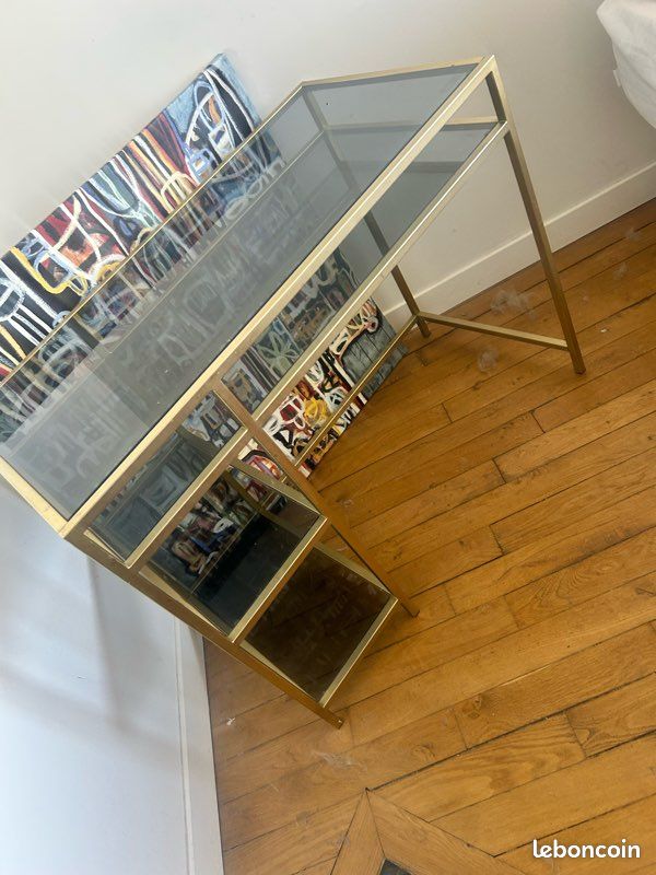 Bureau doré (image 2)