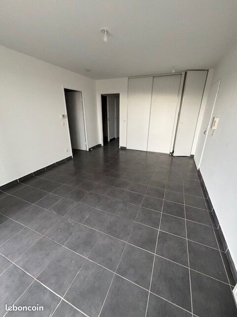 Appartement a louer vaulx-en-velin - 3 pièce(s) - 65 m2 - Surfyn