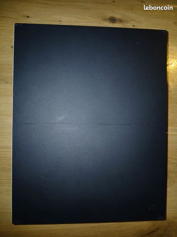 Xbox one S (image 2)