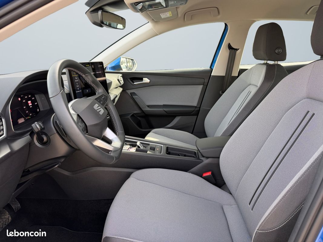 SEAT Leon 1.5 eTSI Hybrid 115 DSG7 Copa (image 9)