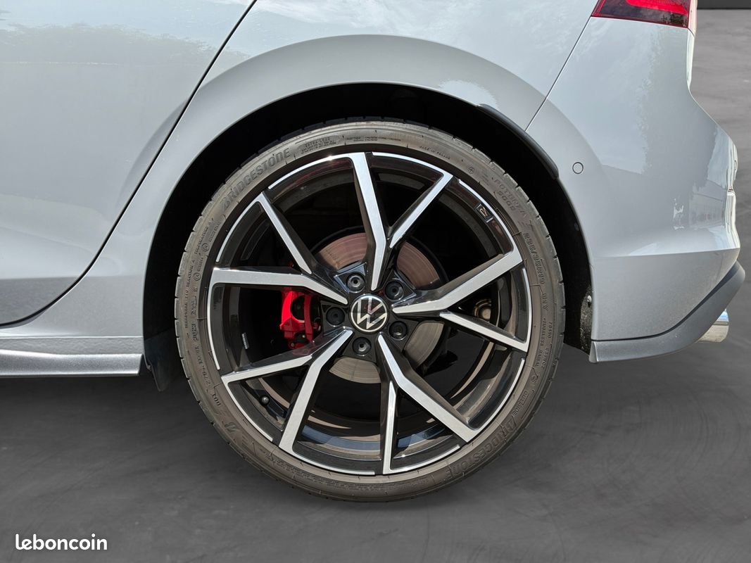 VOLKSWAGEN GOLF VIII 2.0 TDI 200 GTD DSG 200Ch Garantie 12 mois (image 18)