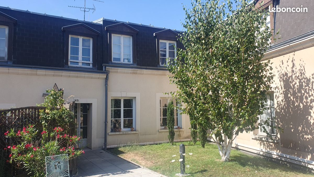 Appartement 1 pièce 38 m² · à Chartres · 38 m² · 103 000 €