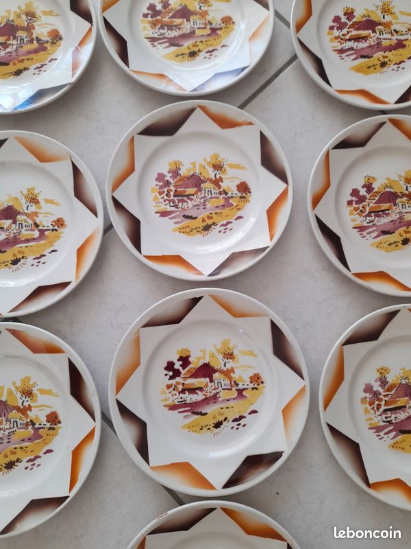 10 assiettes à dessert Longchamp décor vaches au pré (image 5)
