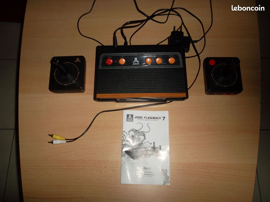 Console "Atari" (image 2)