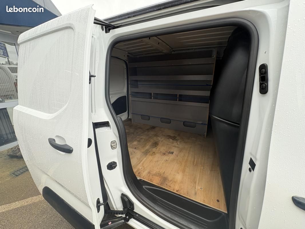 Citroën Berlingo M 650KG 1.5 BHDI 75CV BVM5 CLUB - TVA RECUPERABLE 9160 HT (image 11)
