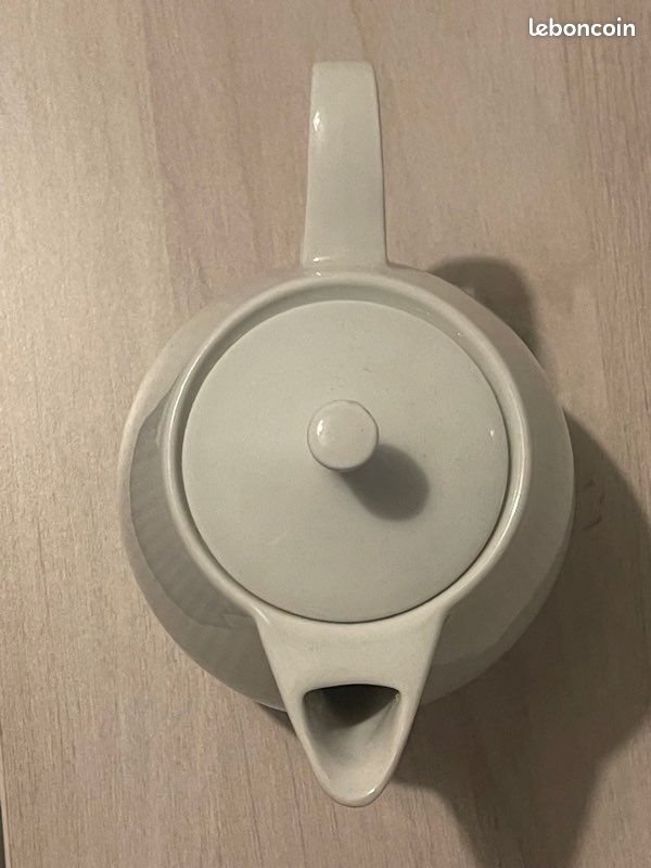 Petite théière vintage (image 2)