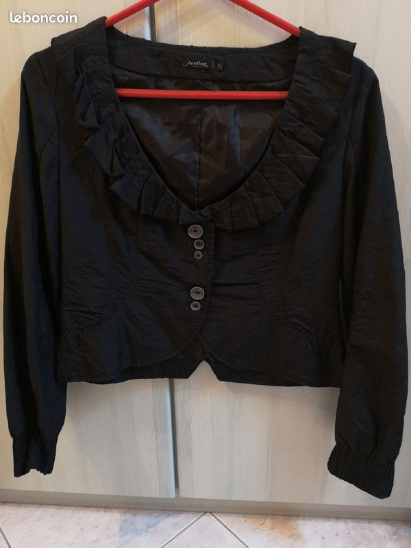 Veste noire habillée tailleur (image 2)