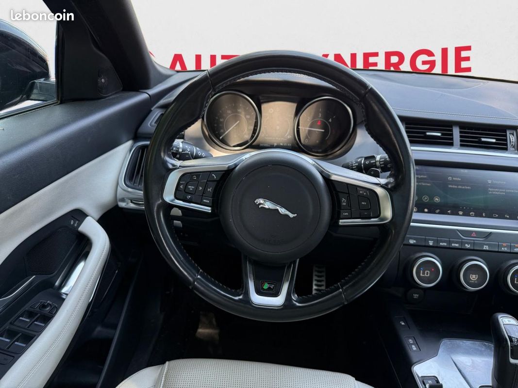JAGUAR E-PACE D180 - AWD - BVA R-Dynamic PHASE 1 (image 12)