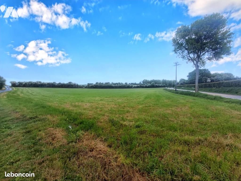 Terrain 28263 m² · à Saint-Martin-d'Hardinghem · 28 263 m² · 312 300 €