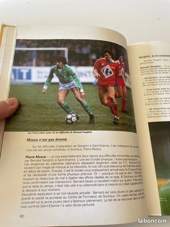 LIVRE : UNE Saison De Football 90. Eugène Saccomano EUR 8,00 - FR