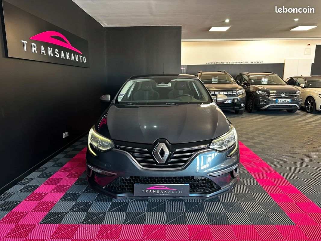 RENAULT MEGANE 4 1.2 TCE 130ch GT-LINE / Bose / Suivi D'entretien Complet (image 2)
