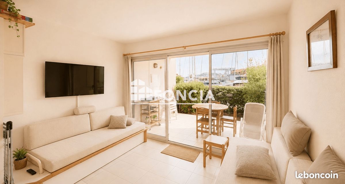 Appartement 1 pièce 26 m² · à Cogolin · 26 m² · 240 000 €