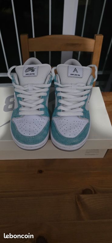 Nike dunk low april (image 3)